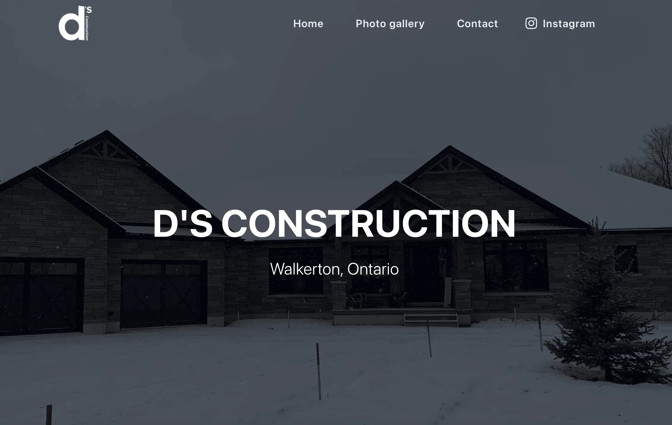 Screenshot of D's Construction's website